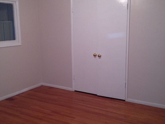 3rd image of 353 E Orlando Way