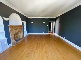 7934 S Kingston Ave APT 3, Chicago, IL 60617