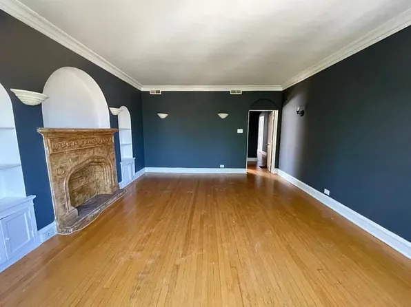 7934 S Kingston Ave APT 1, Chicago, IL 60617