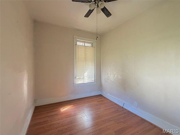 12th image of 2226 Adams St