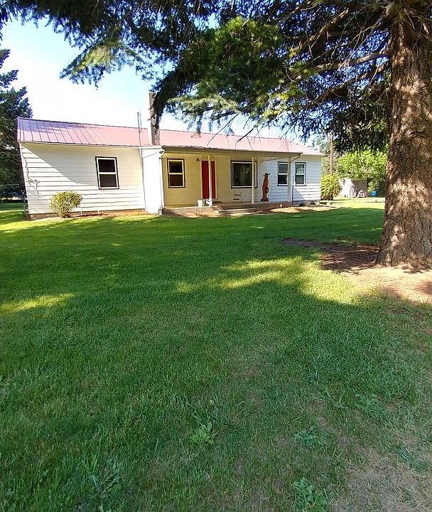 1st image of 400 Babs Ave