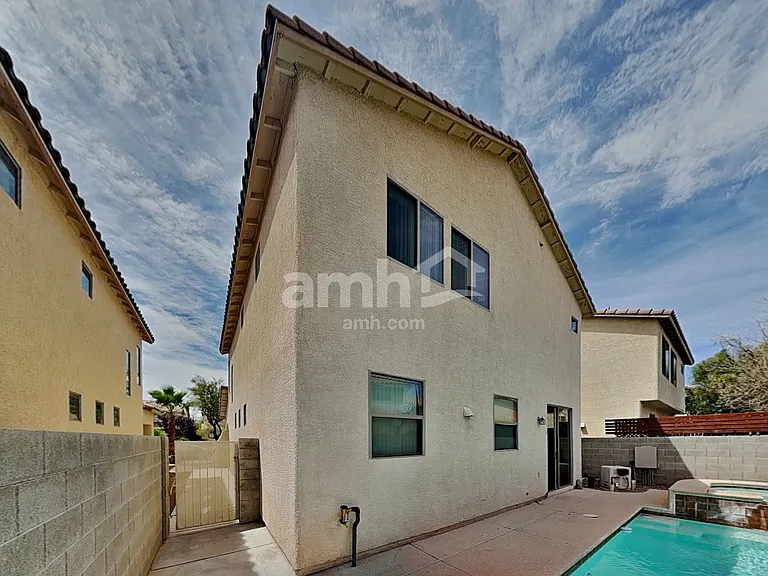 8060 Villa Trovas Ct — Photo 21