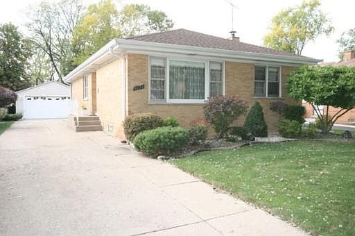 1st image of 9222 N Parkside Ave