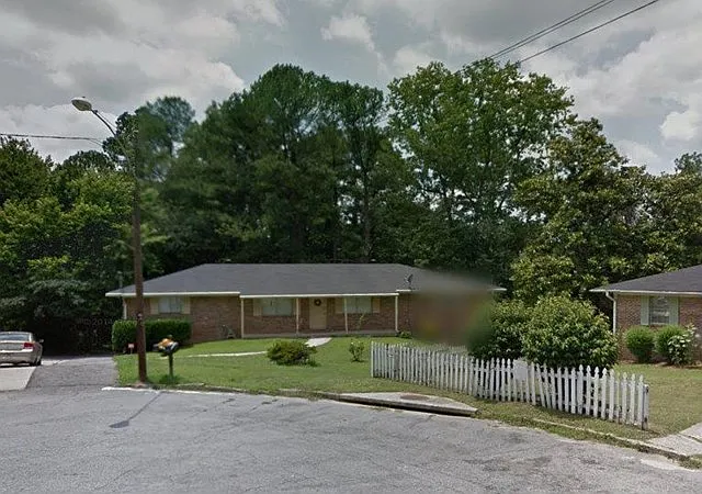 2900 Alcoa Ct photo 1