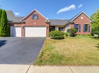 2062 Tunbridge Trl, Algonquin, IL