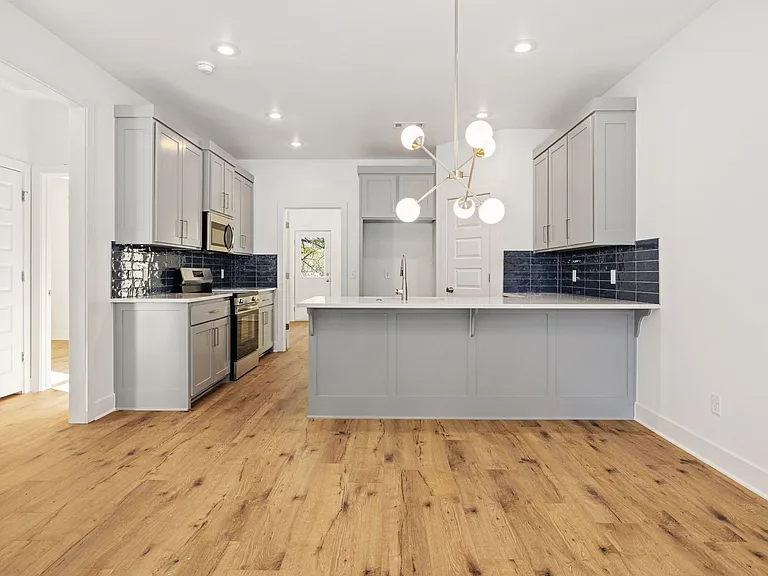 2763 W Rutledge Ln #2 — Photo 10