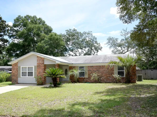 436 Larkspur Ct, Niceville, FL 32578