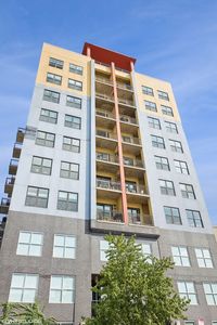 1122 W Catalpa Ave APT 1011, Chicago, IL, 60640