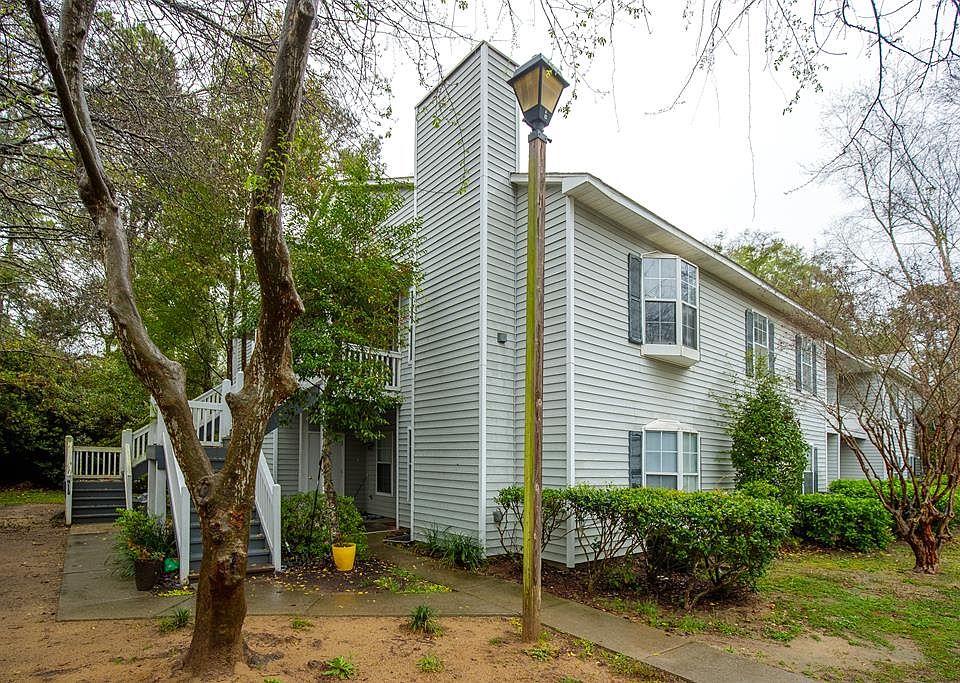 1st image of 2092 S Sherwood Dr APT N120