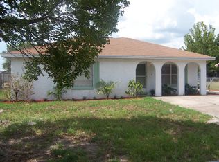273 Cherry Laurel Ln, Winter Haven, FL 33880