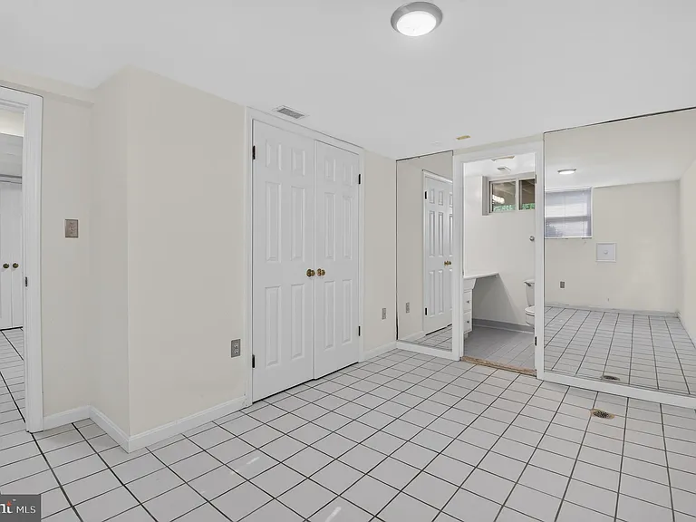 7823 Marion Ln — Photo 26