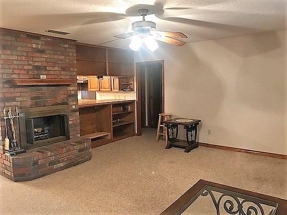 3rd image of 9030 N Fm 1744