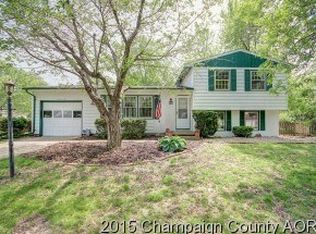 1902 Rebecca Dr, Champaign, IL 61821