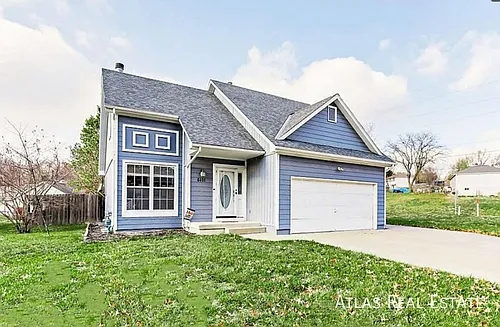 4401 NW Pennington Ln Photo 1 4401 NW Pennington Ln Photo 1