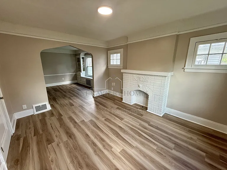 656 Hammel St — Photo 3