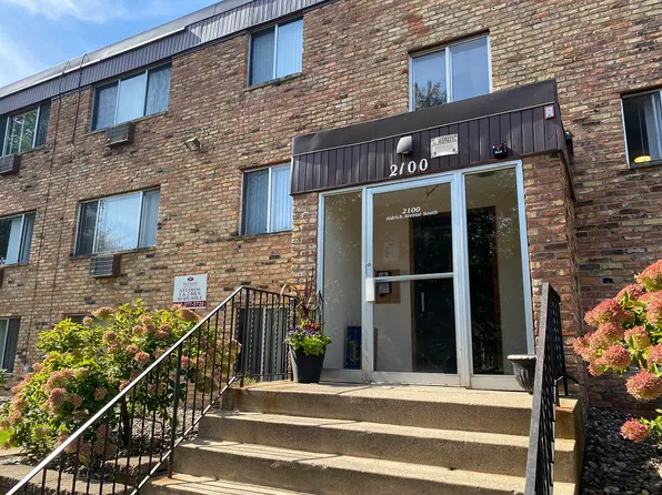 2100 Aldrich, 2100 Aldrich Ave S APT 306, Minneapolis, MN 55405