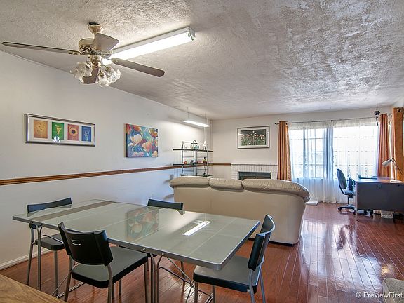 2nd image of 1147 North Broadway