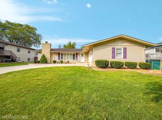 6208 Rio Verde Ave, Oak Forest, IL 60452