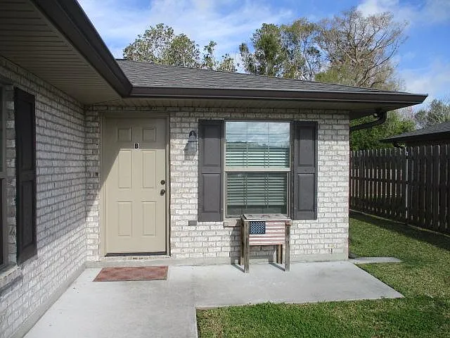 116 P St — Photo 2