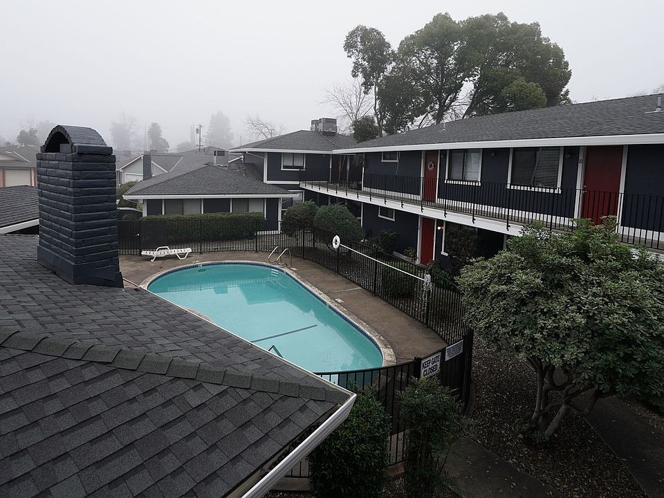 1st image of 3401 Hidden Oak Ct #385