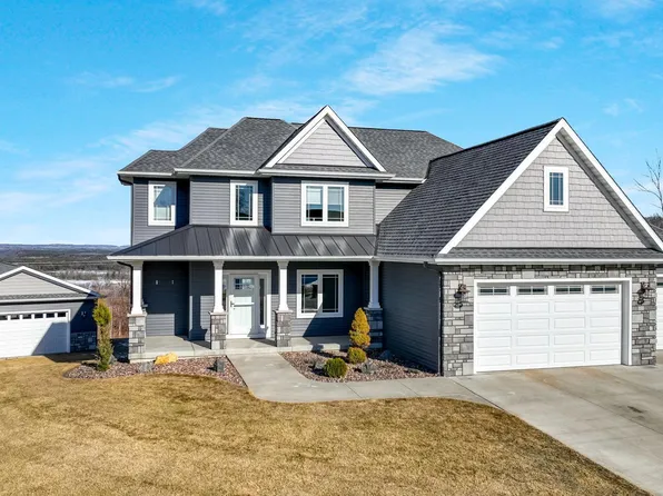 3982 High View Dr, Eau Claire, WI 54703