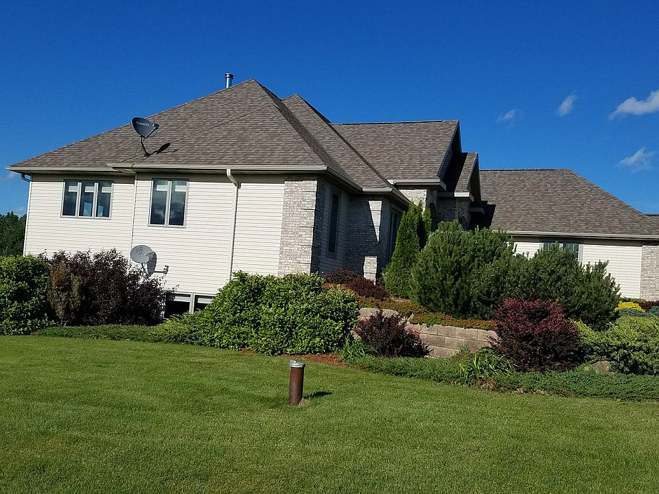 2nd image of 140454 Countryside Dr