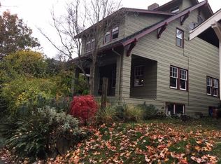 1014 NE 61st St, Seattle, WA 98115