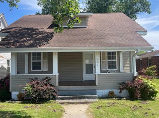 203 Wright Ave, Chaffee, MO 63740