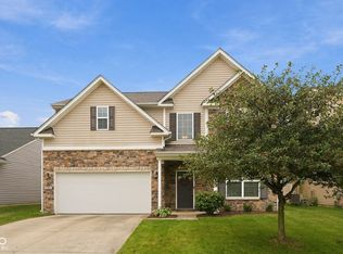 5785 Open Fields Dr, Whitestown, IN 46075