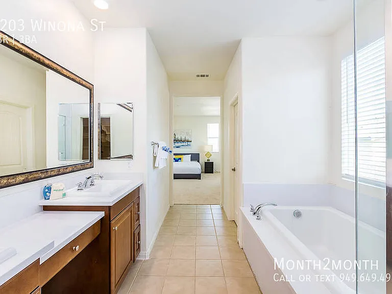 6203 Winona St — Photo 17