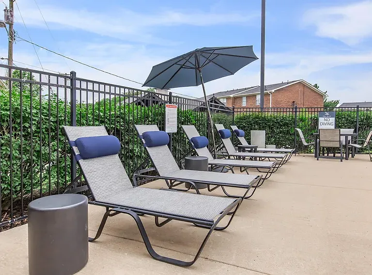 Brentwood Hills Luxury Townhomes — Photo 13
