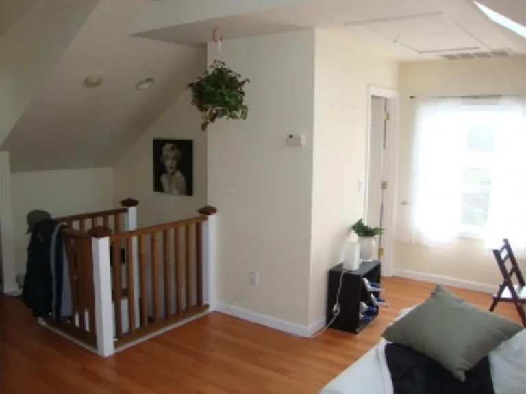 35 Webster St #3 — Photo 5