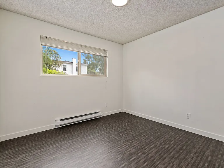 Stonebridge Apartments — Photo 109