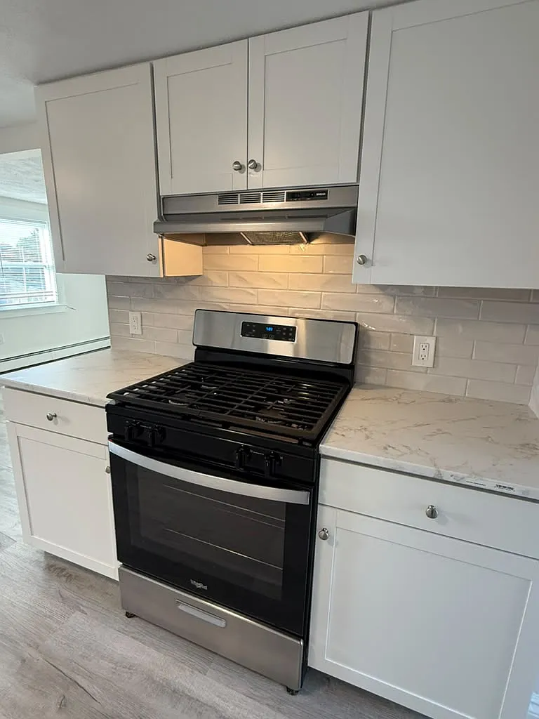 2 bed, $2,200 — Photo 2