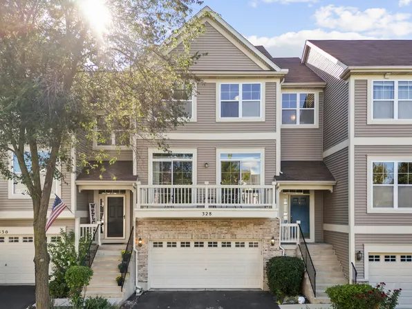 328 Hickory Ln, South Elgin, IL 60177