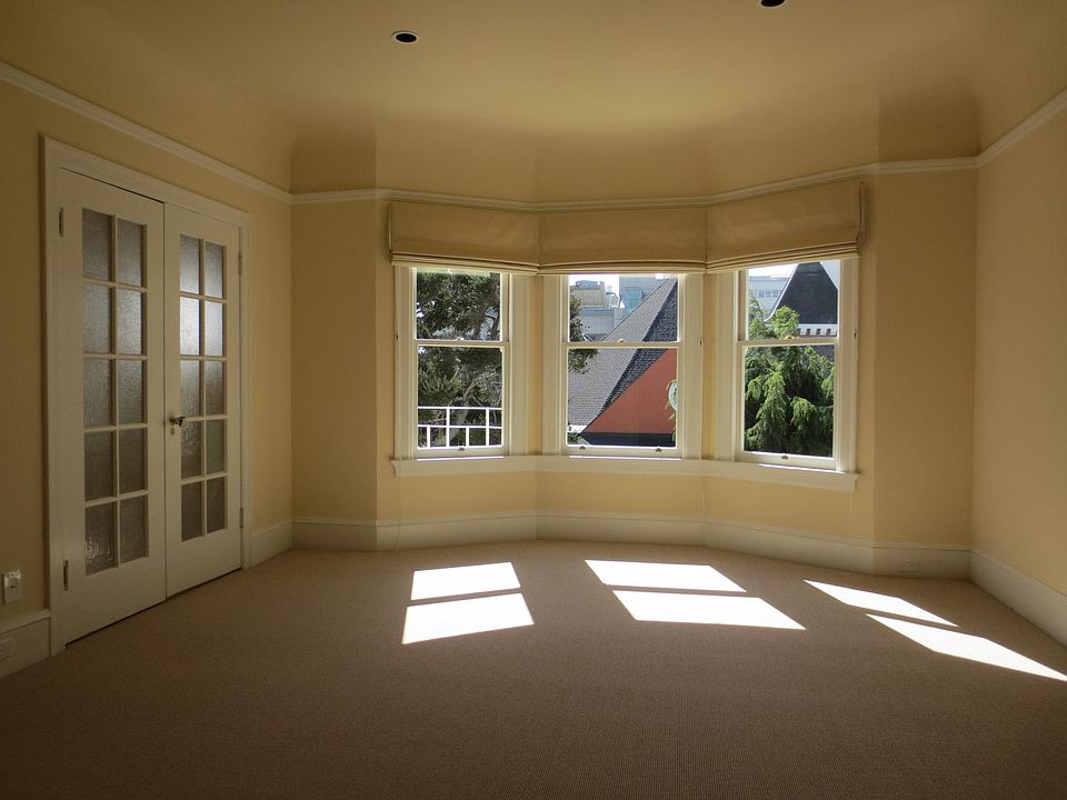 1st image of 2655 Pine St #304