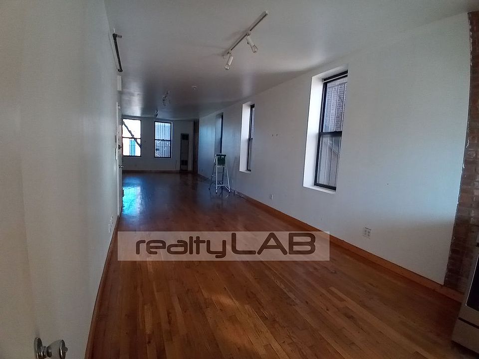 2nd image of 1291 Atlantic Ave #3