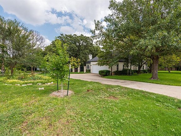 4th image of 4619 Huntwick Blvd