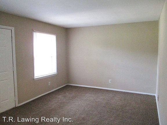 2nd image of 1500 Marlynn Dr APT 9