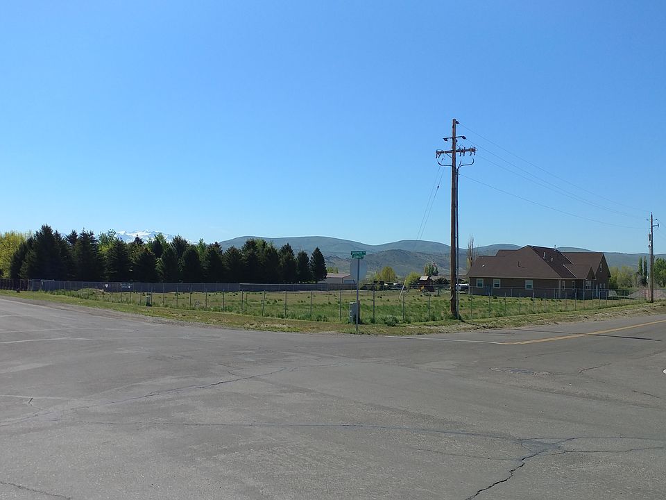 1st image of 2955 Sagecrest Dr