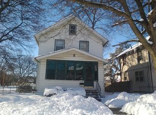 1128 Woodbridge St, Jackson, MI 49203