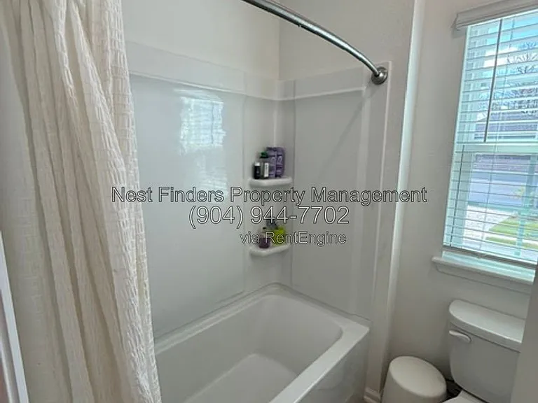 1127 Brook Forest Dr — Photo 34