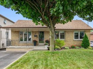 54 Exbury Rd #BASEMENT, Toronto, ON M3M 1R1