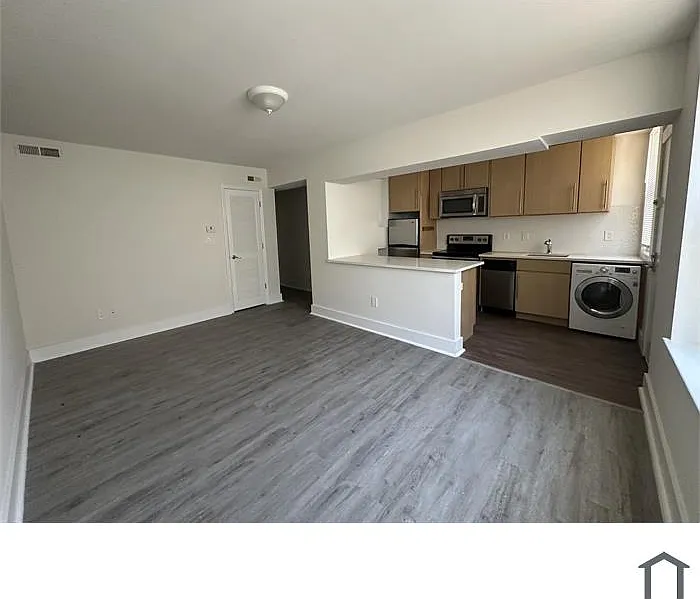 1 bed, 515 sqft, $1,949 — Photo 4