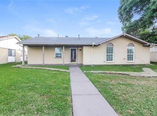 2105 Laurel Ln, Plano, TX 75074