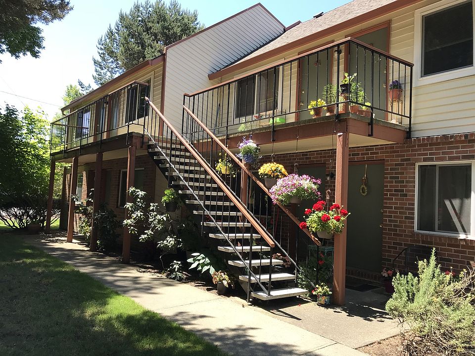 1st image of 6820 SW Hall Blvd #450