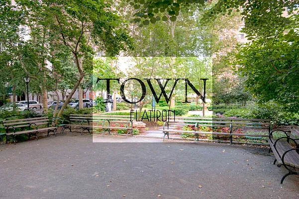 Rented by Town Residential | media 29