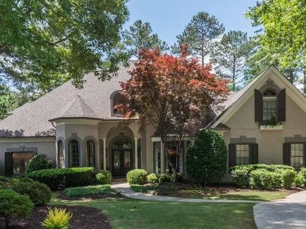9525 Nesbit Lakes Dr, Alpharetta, GA 30022
