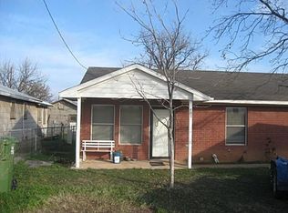 203 Air Base Rd, Tye, TX 79563