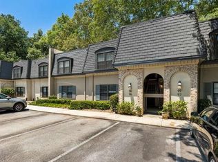 96 Verlaine Pl NW, Atlanta, GA 30327